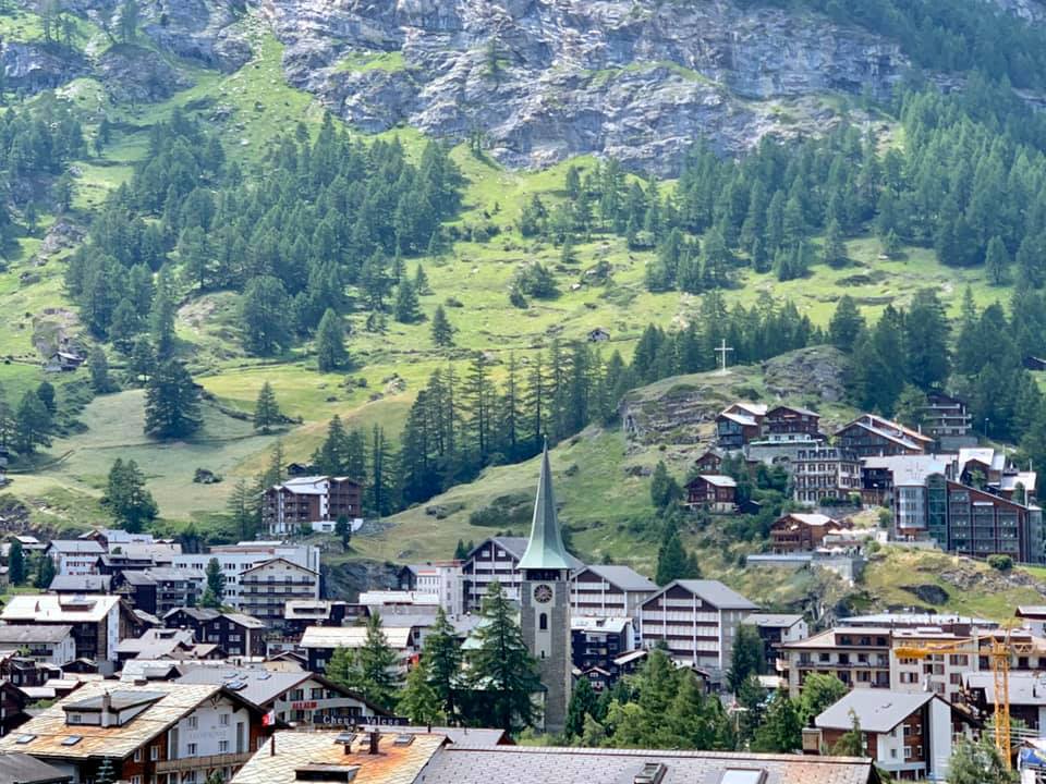 Khám phá ngôi làng Zermatt Thụy Sĩ – chốn bình yên đẹp như cổ tích