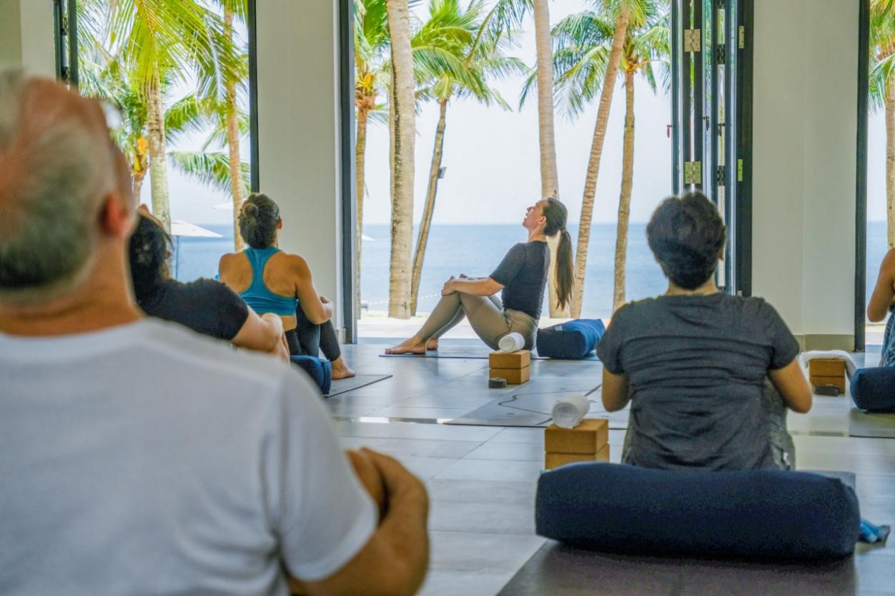 Yoga Pavilion là nơi tập yoga của khu nghỉ dưỡng, cho phép khách hàng trải nghiệm cảm giác thư thái, thoải mái khi nhìn ra đại dương. Ảnh: InterContinental Danang