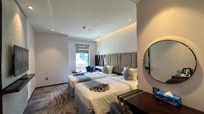 Executive Twin - Bedroom