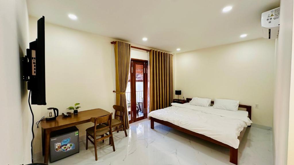 Double Room with Balcony