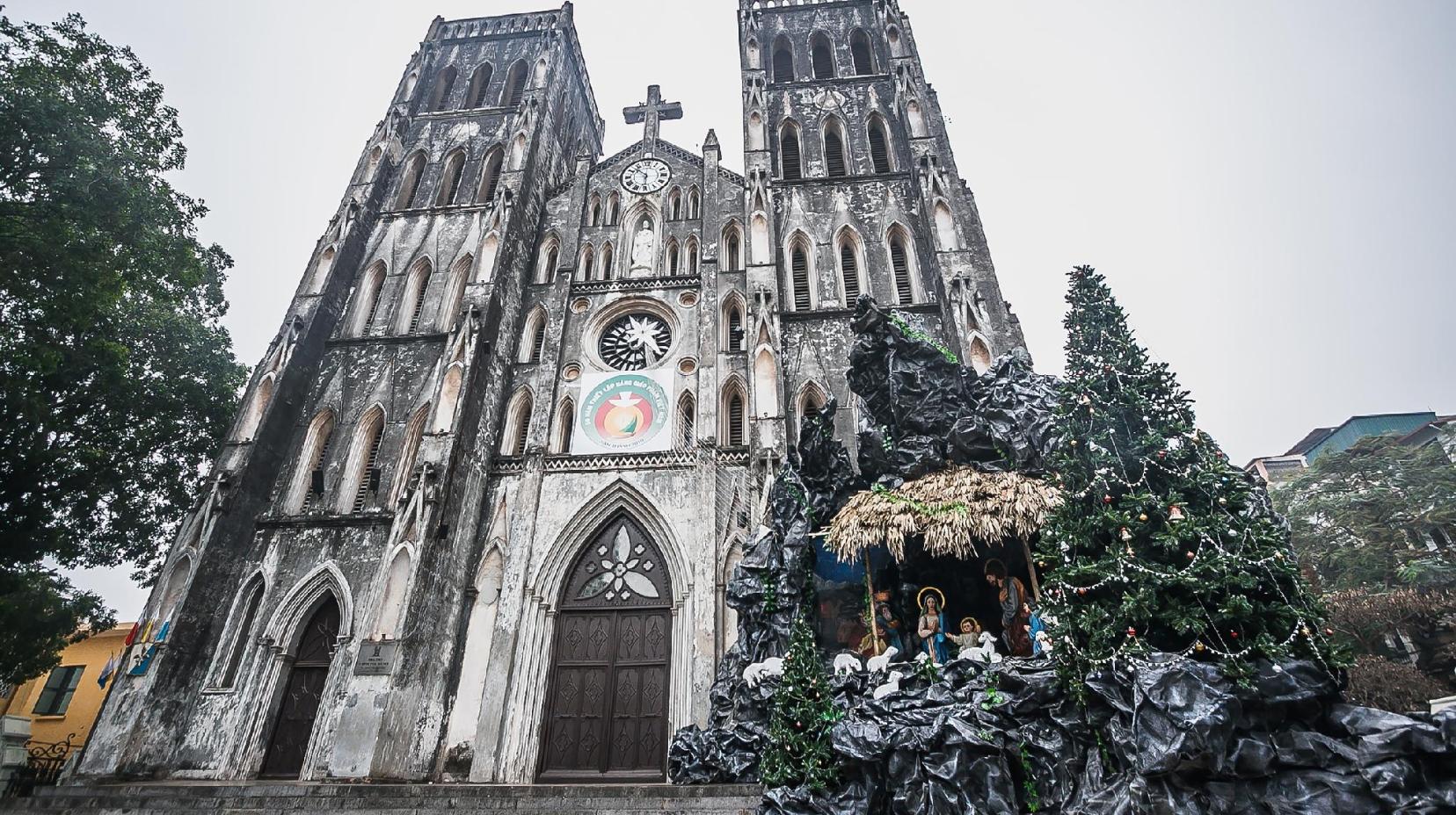 St. Joseph's Cathedral - 350 m from property