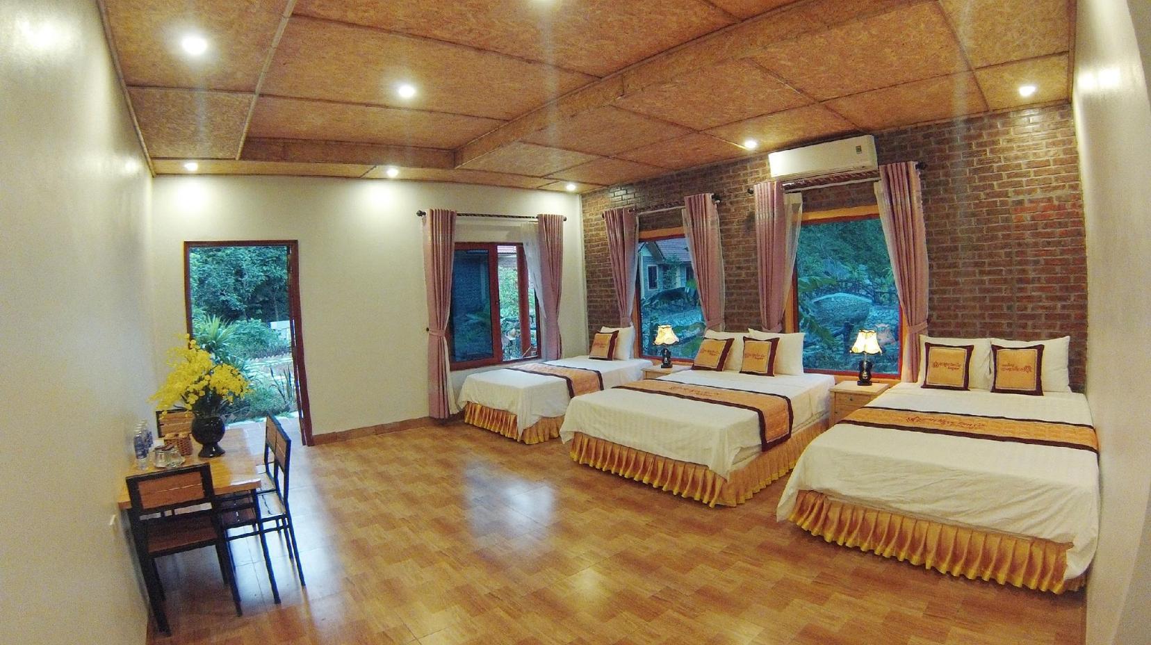 Large Bungalow - Bed