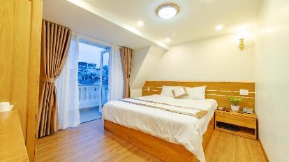 Deluxe Double Room with Balcony - Room plan