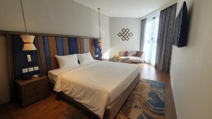 Deluxe Double or Twin Room with Seaview - Bed