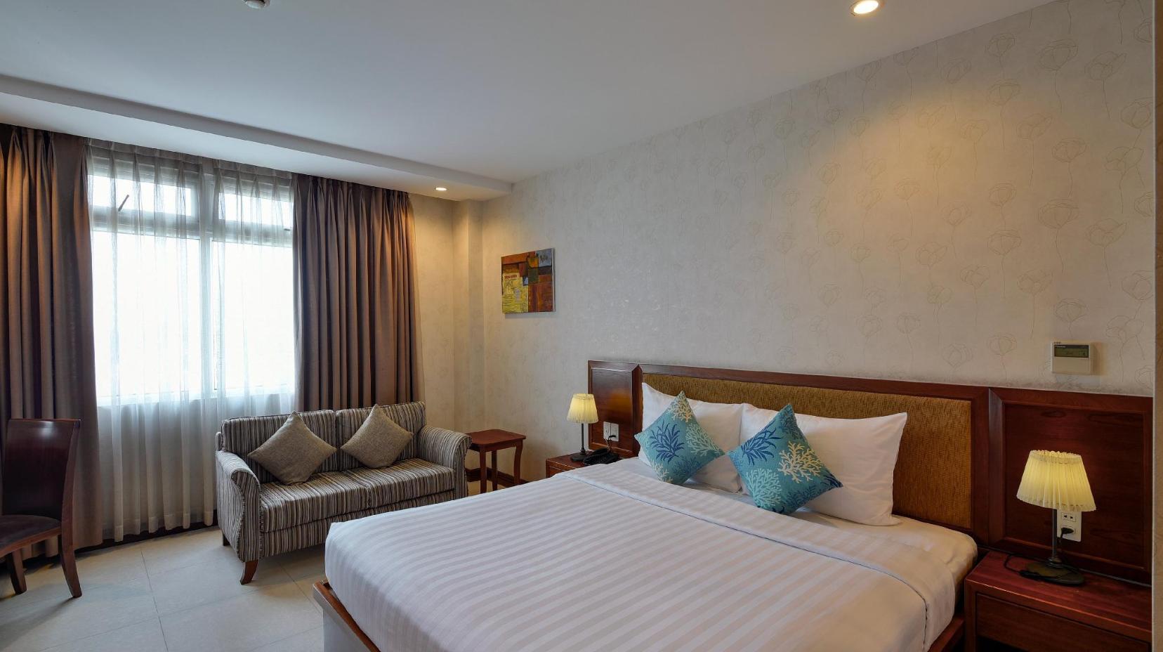 Deluxe Double or Twin Room - View