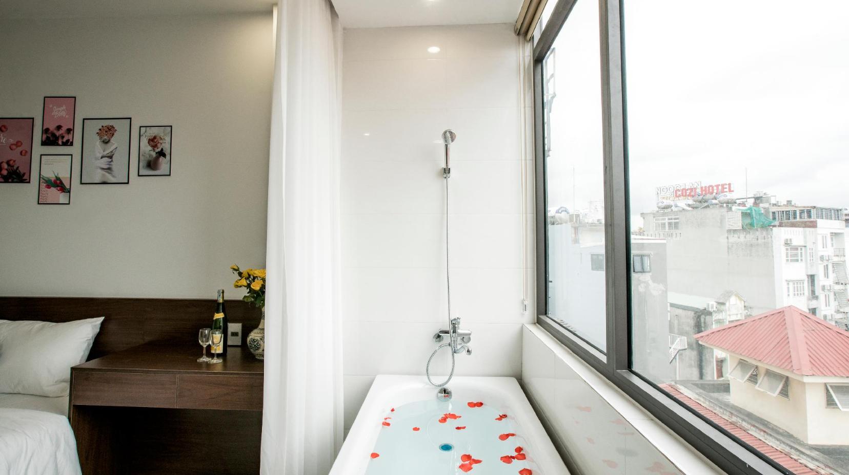 Premium Double Room - Bathtub