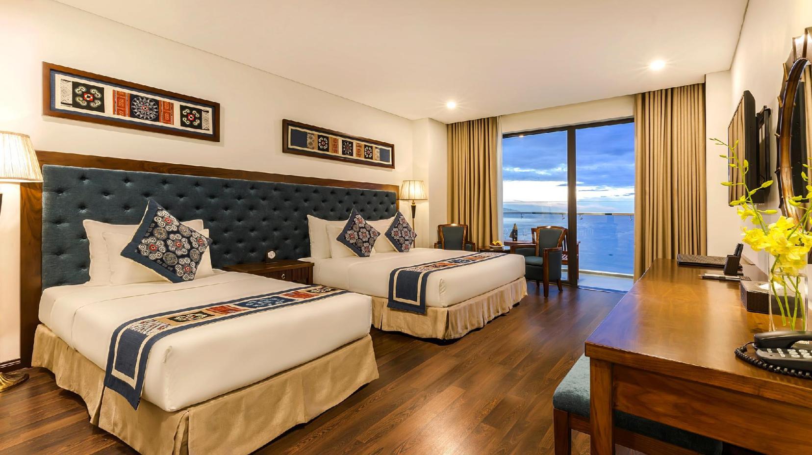 Triple Sea View - Bedroom