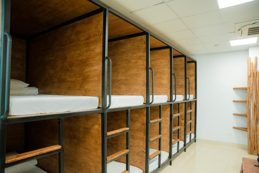 Bed in 10-Bed Mixed Dormitory Room