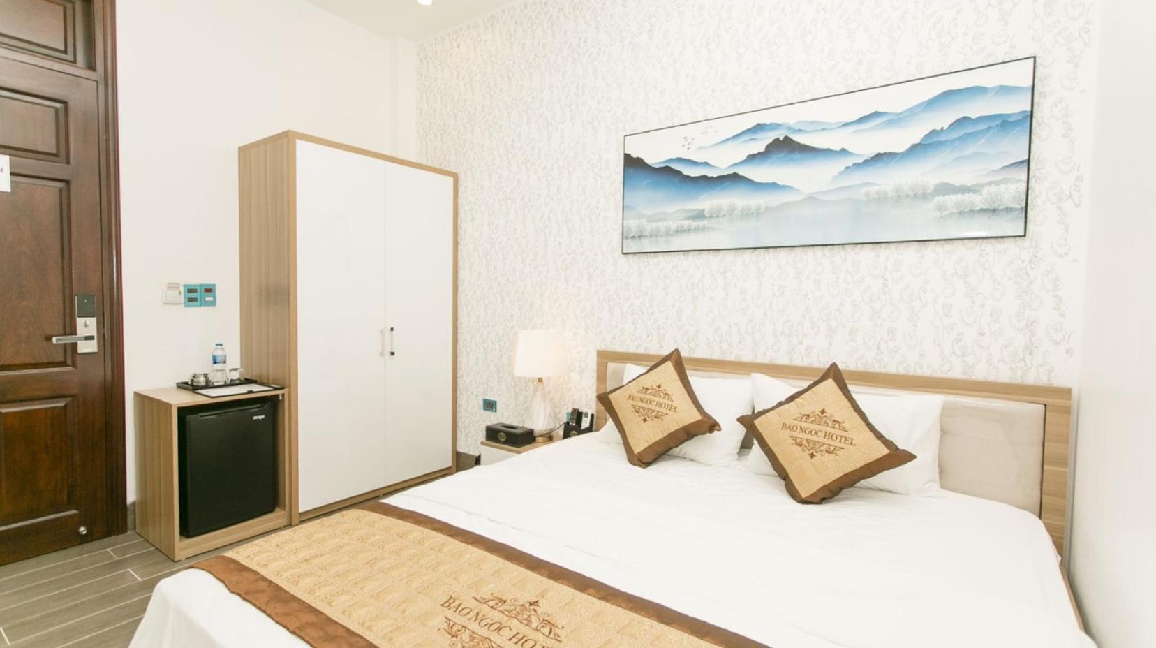 Standard Double Room - Interior view