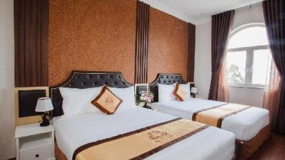 Day Use - Double Room - Max 2 Hours Stay - Bed