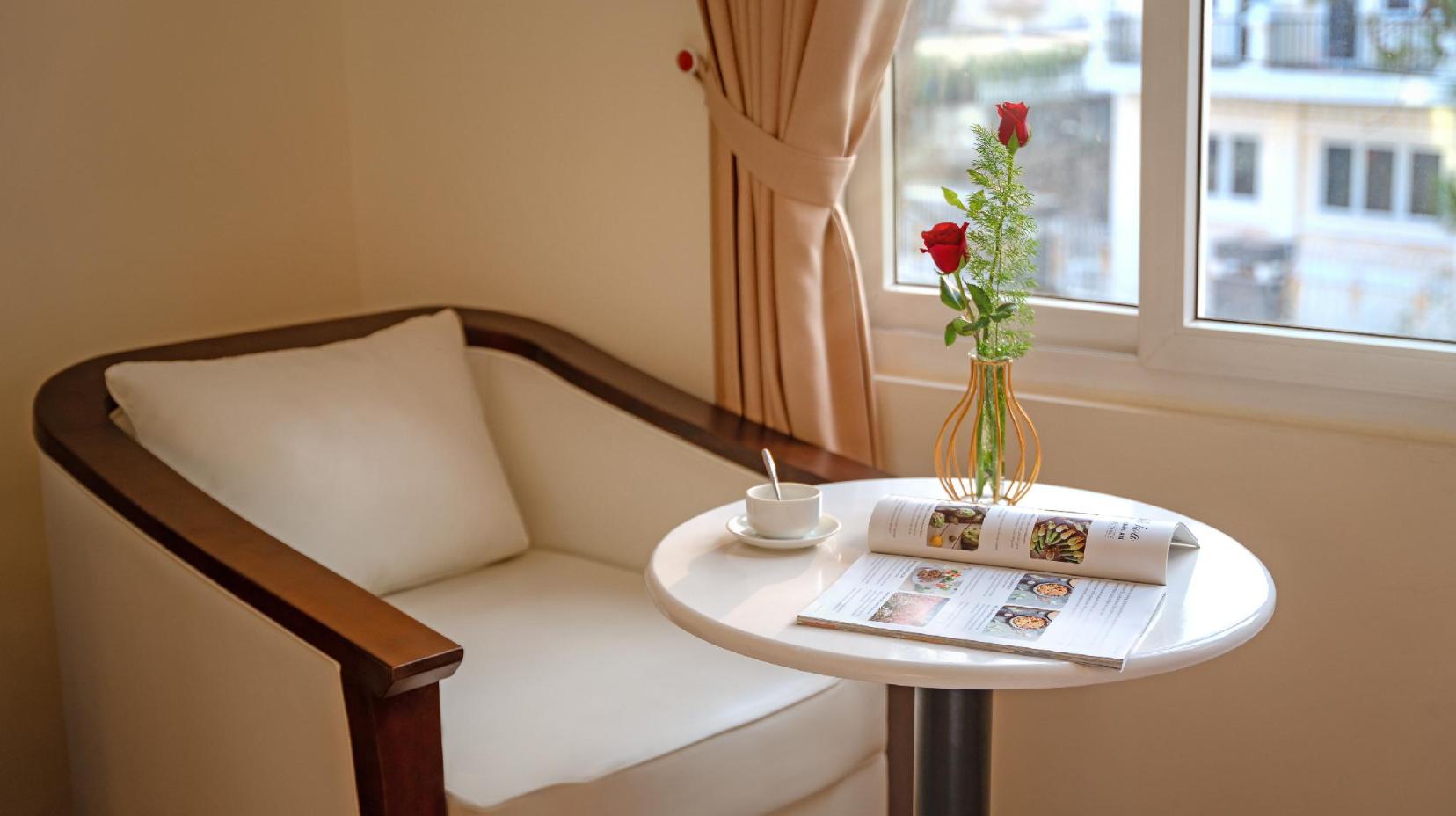 Superior Double Room with Bathtub - View