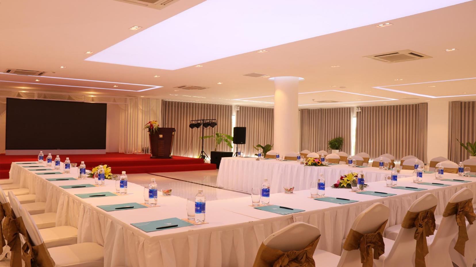 Meeting room / ballrooms