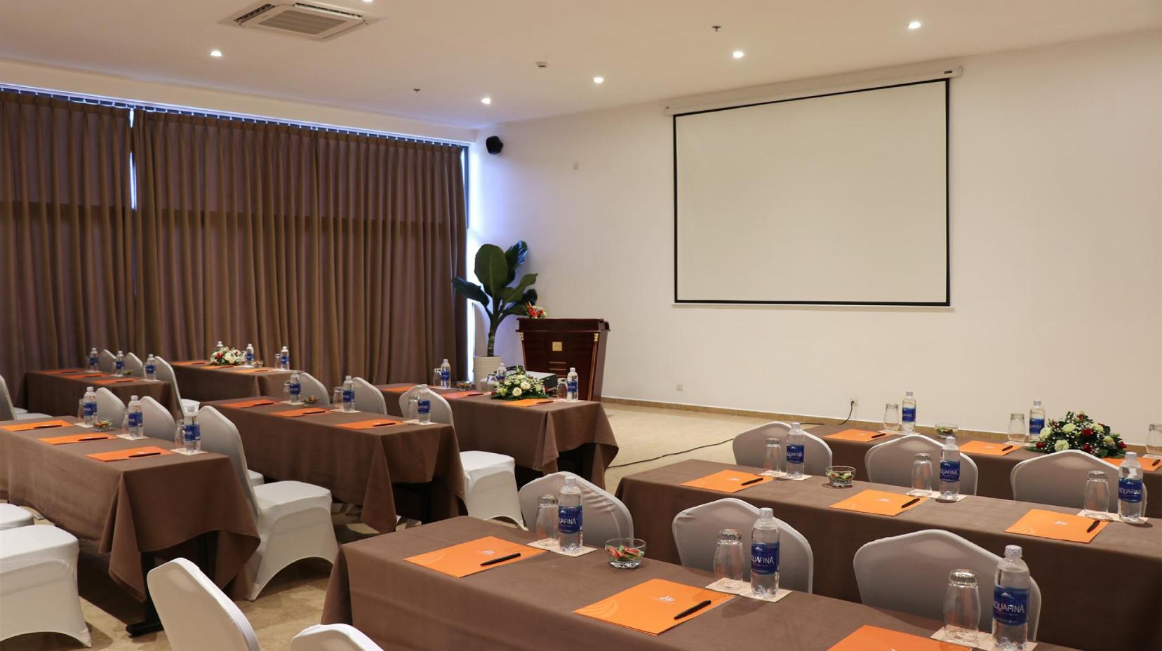 Meeting room / ballrooms