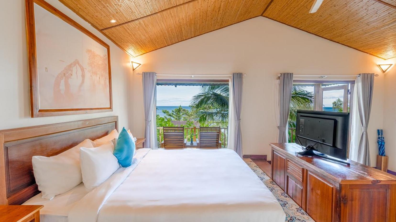 Sea View Villa - Bedroom