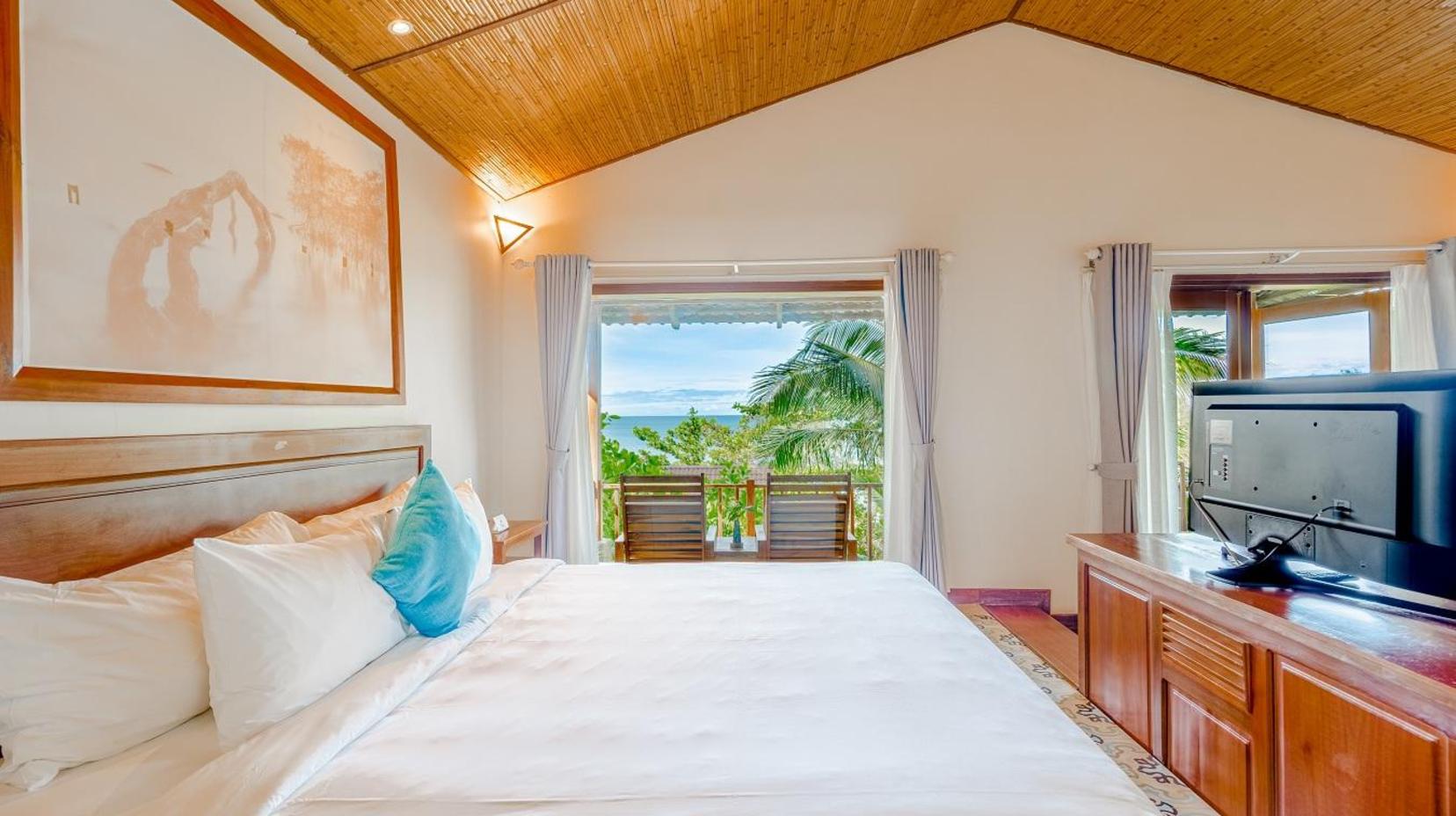 Sea View Villa - Bed