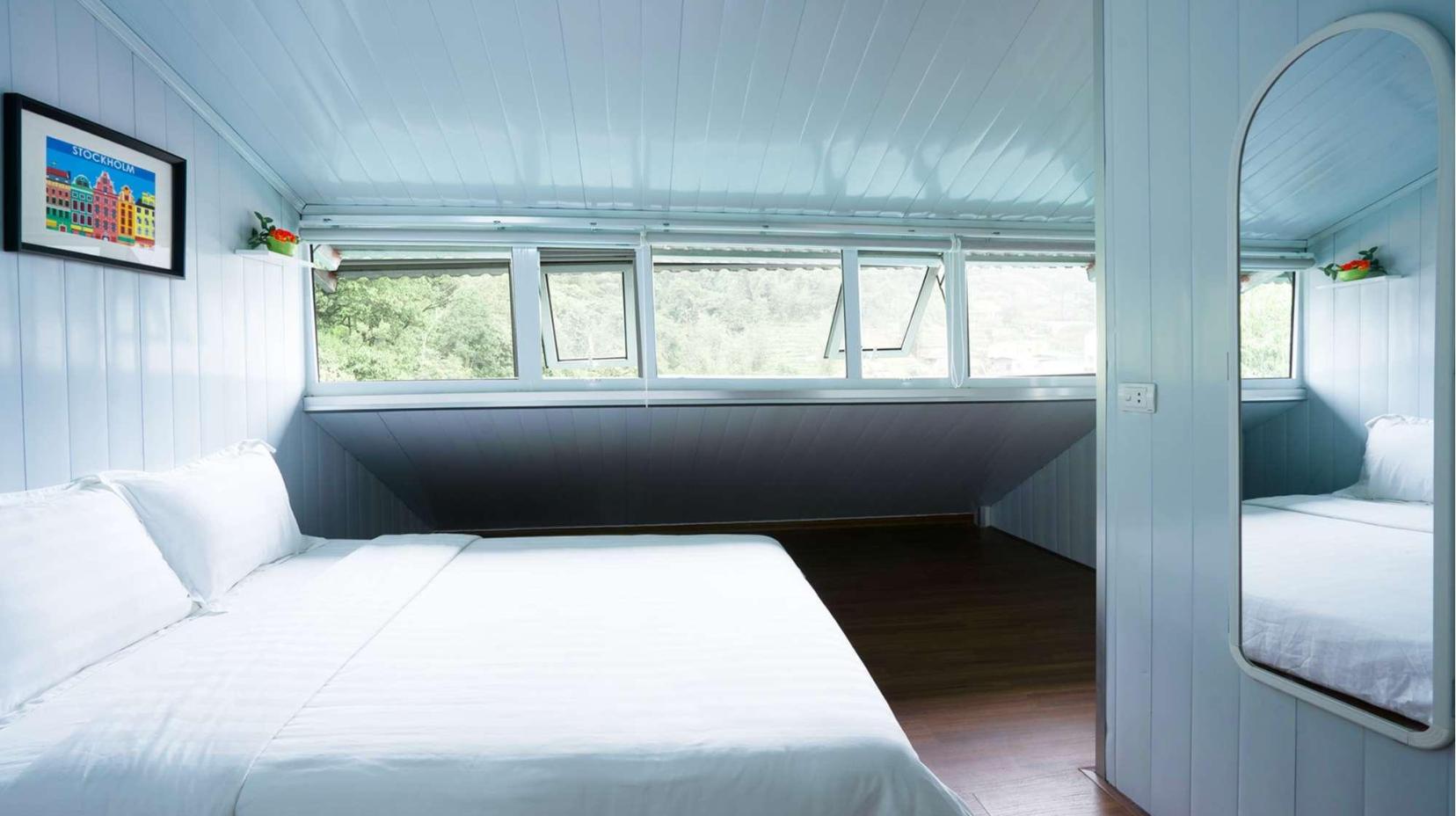 Double Room with Mountain View - Bedroom