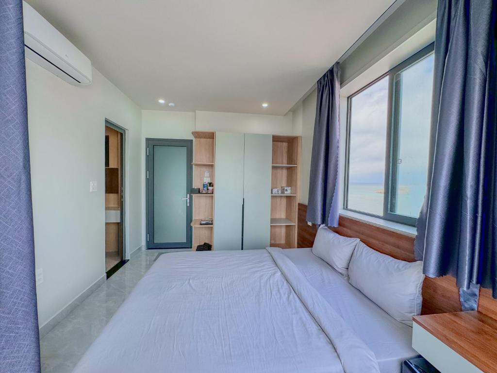 Double Room with Sea View