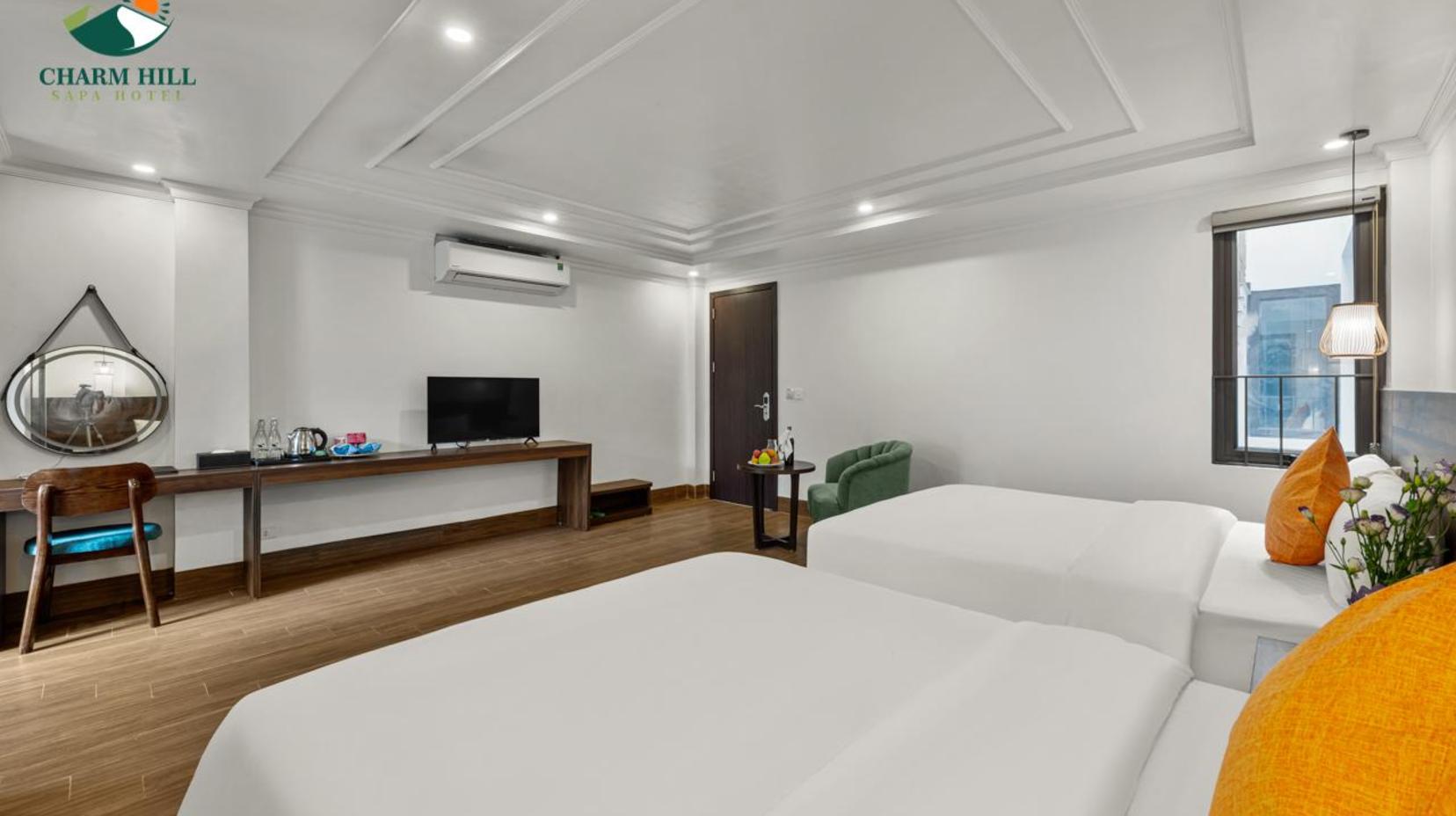 Triple Room with Terrace - Bed