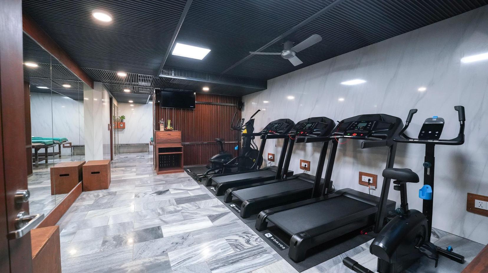 Fitness center