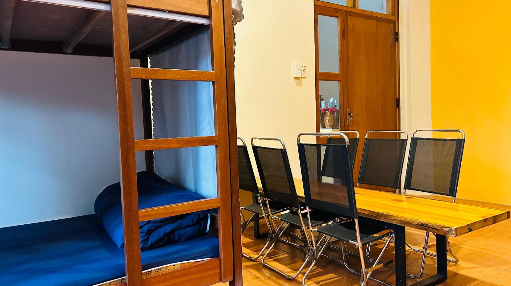 6-Bed Dormitory Room - Bed