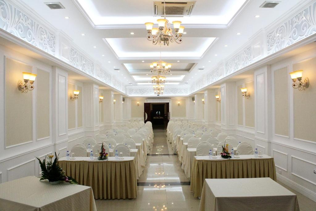 Meeting room / ballrooms