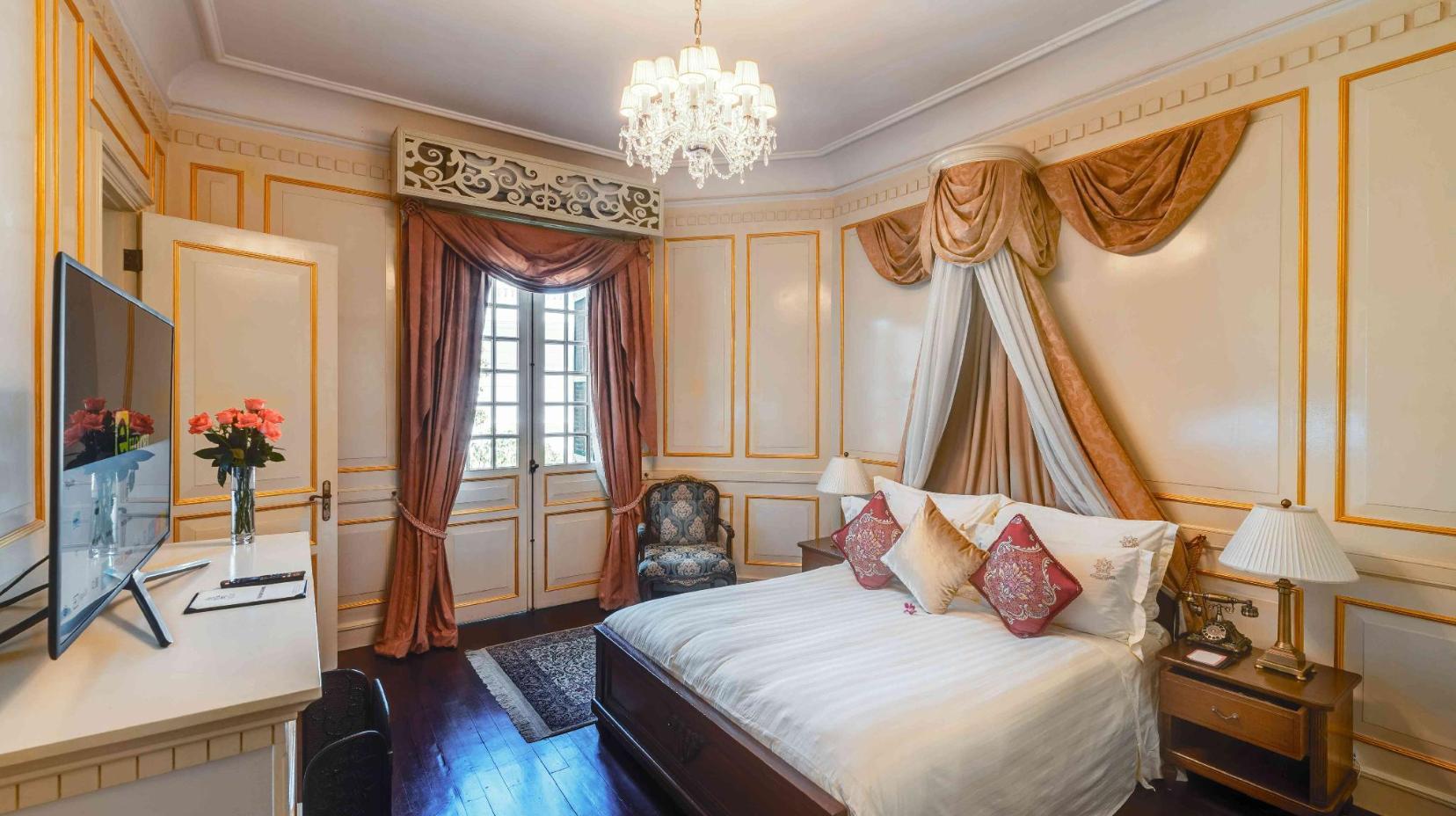 Presidential Suite - Bedroom