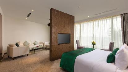 Junior Suite - Bed