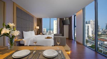 Sky Suite - Guestroom