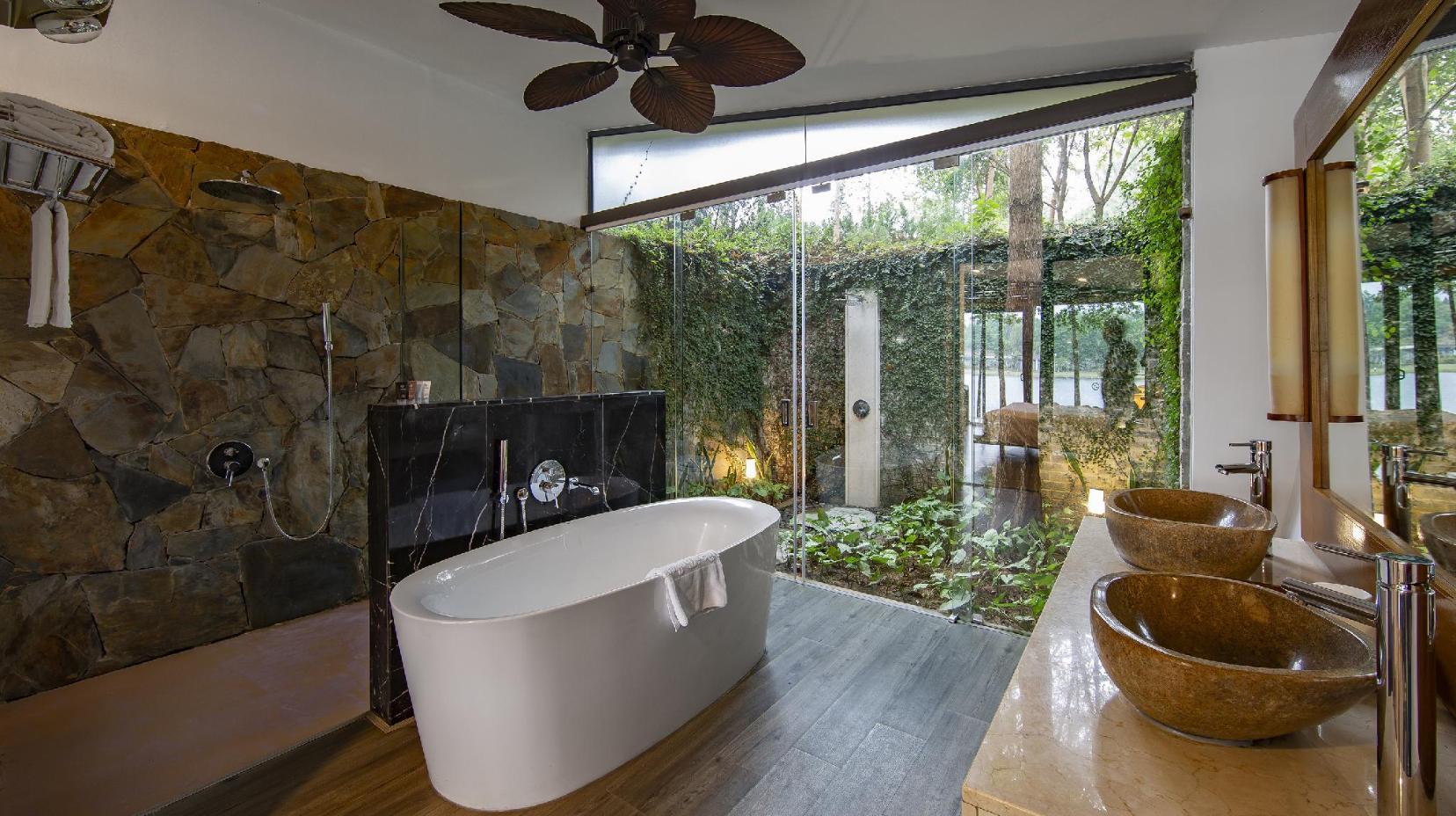 Forest Villa - Bathroom