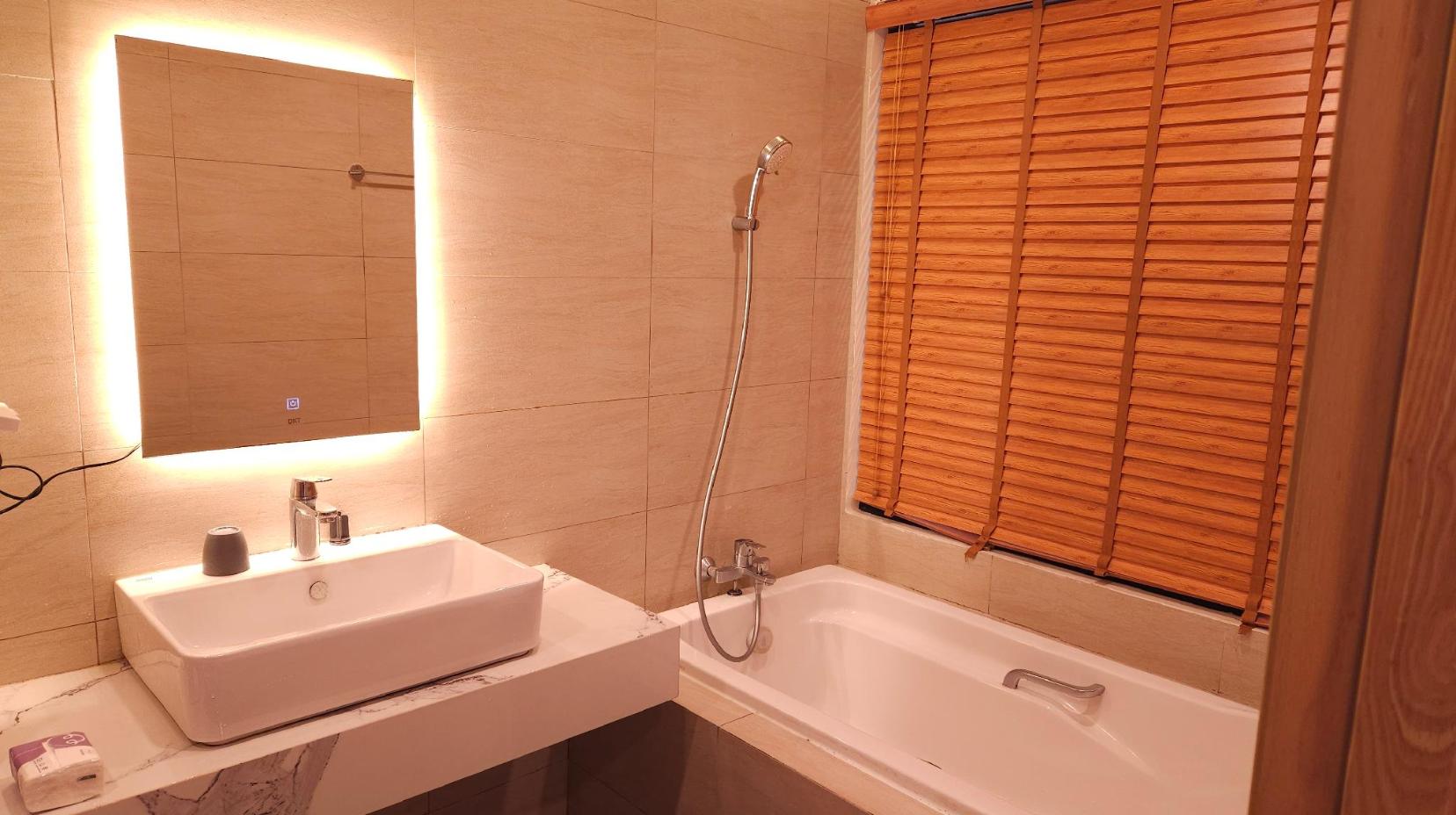 Studio Apartment Sea View - Bathroom