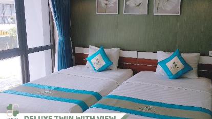 Twin Room with Window - Bed