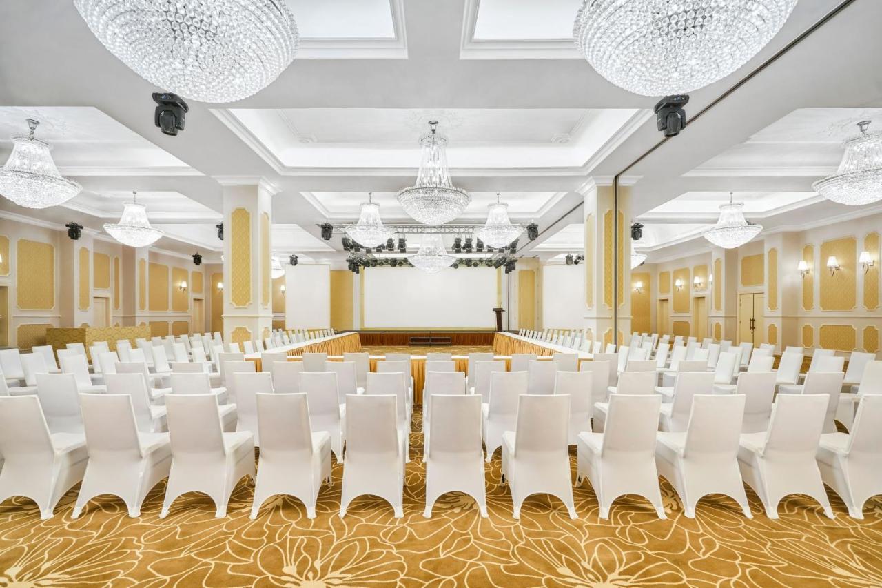 Meeting room / ballrooms