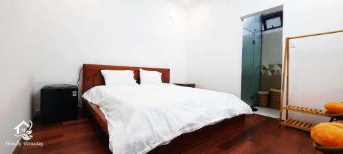 Deluxe Double Room (1 adult + 2 children)