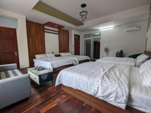 Double or Twin Room with Balcony