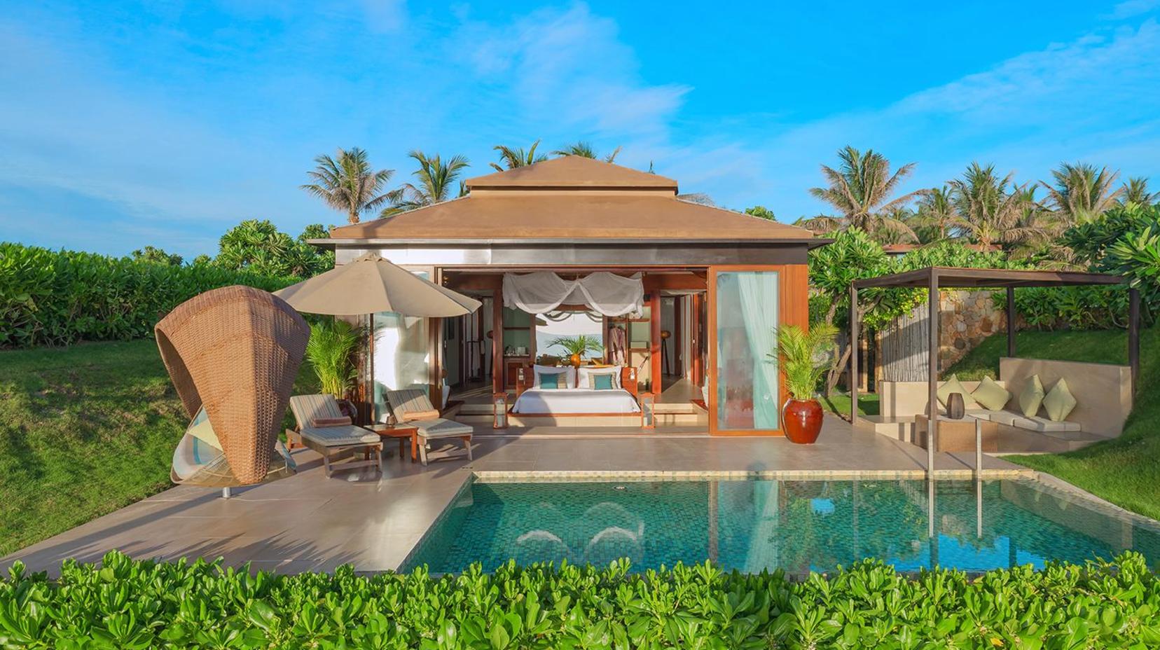 Oceanfront Villa with Private Pool - All Spa Treatment Included - Exterior view