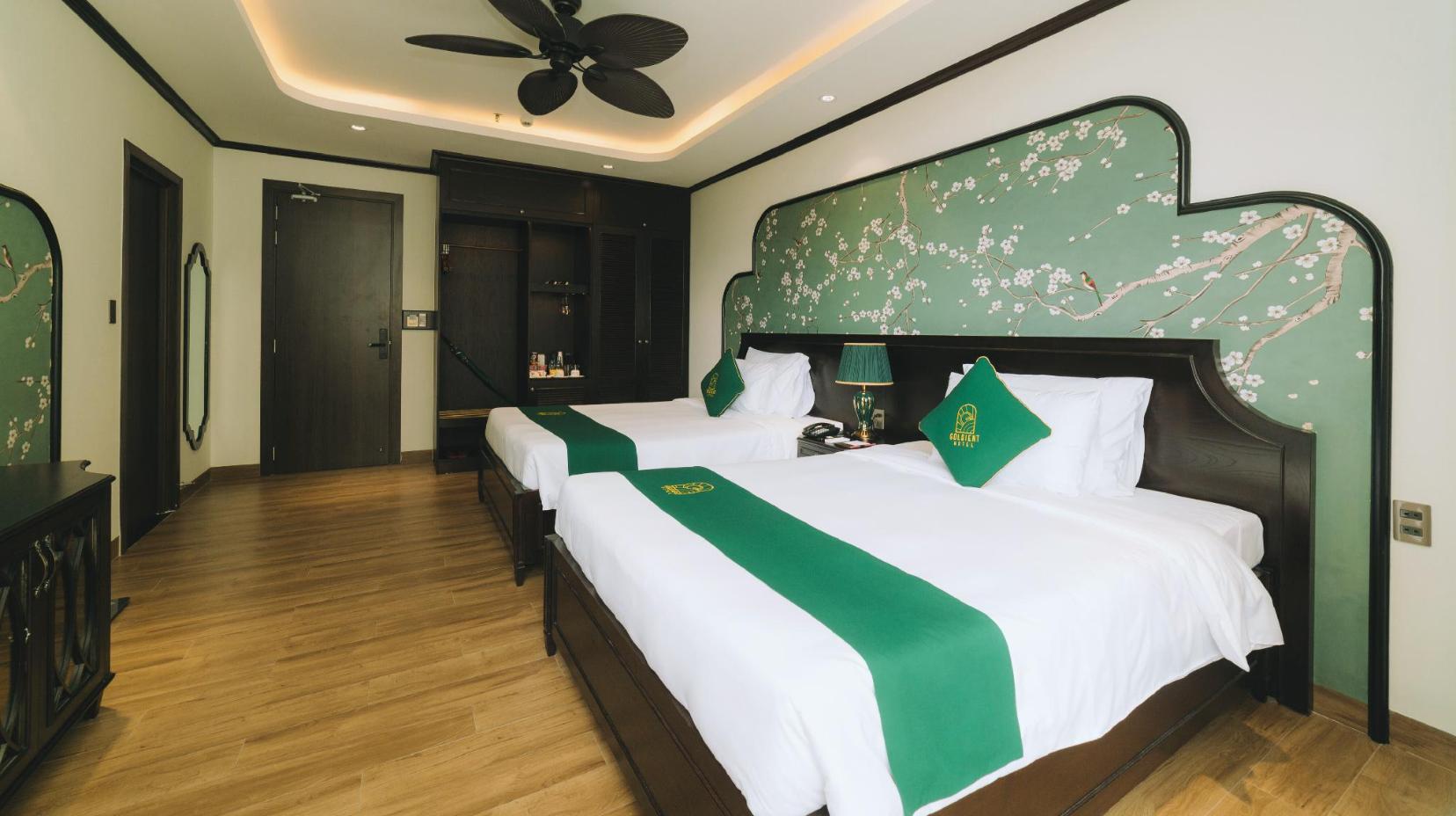 Deluxe Triple Room with balcony - Bed