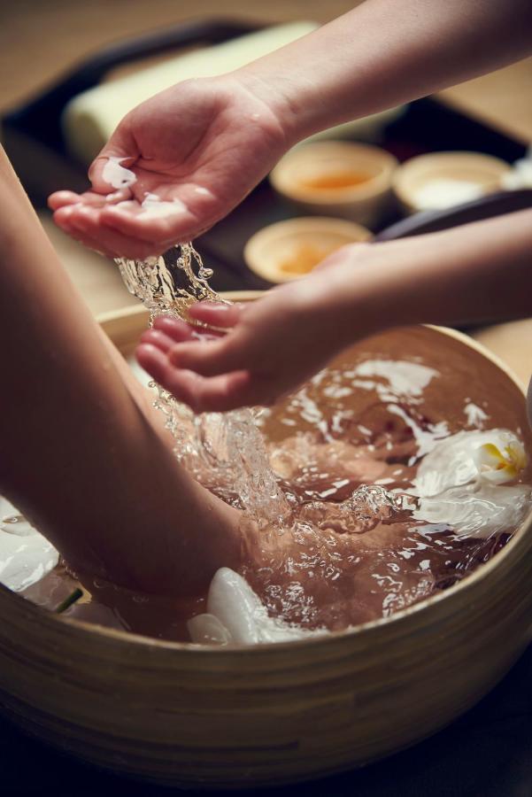 Hot spring bath