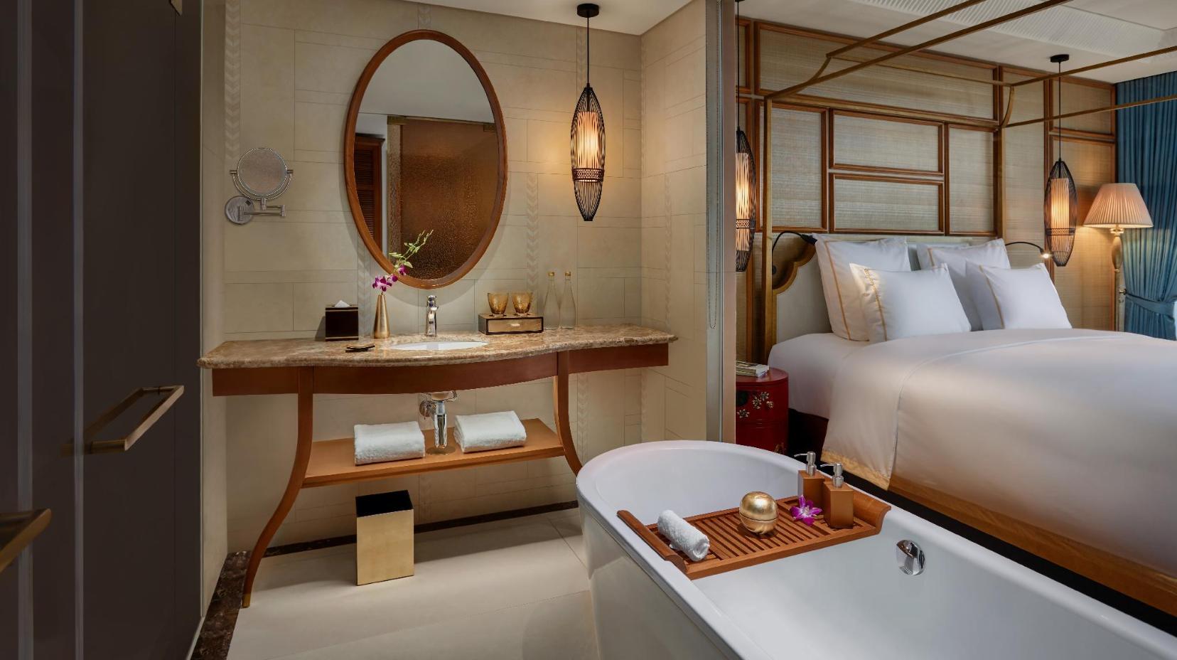 Grand Deluxe, King Bed, High Floor - Bathroom