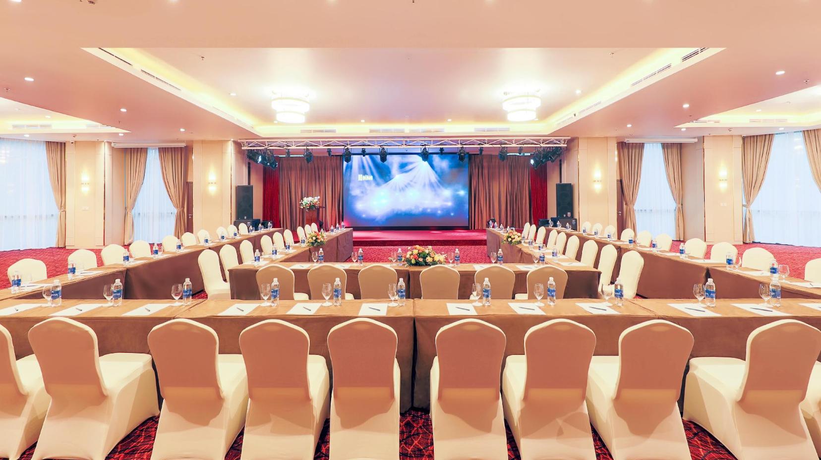 Meeting room / ballrooms