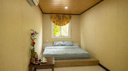 Standard Room - Bed