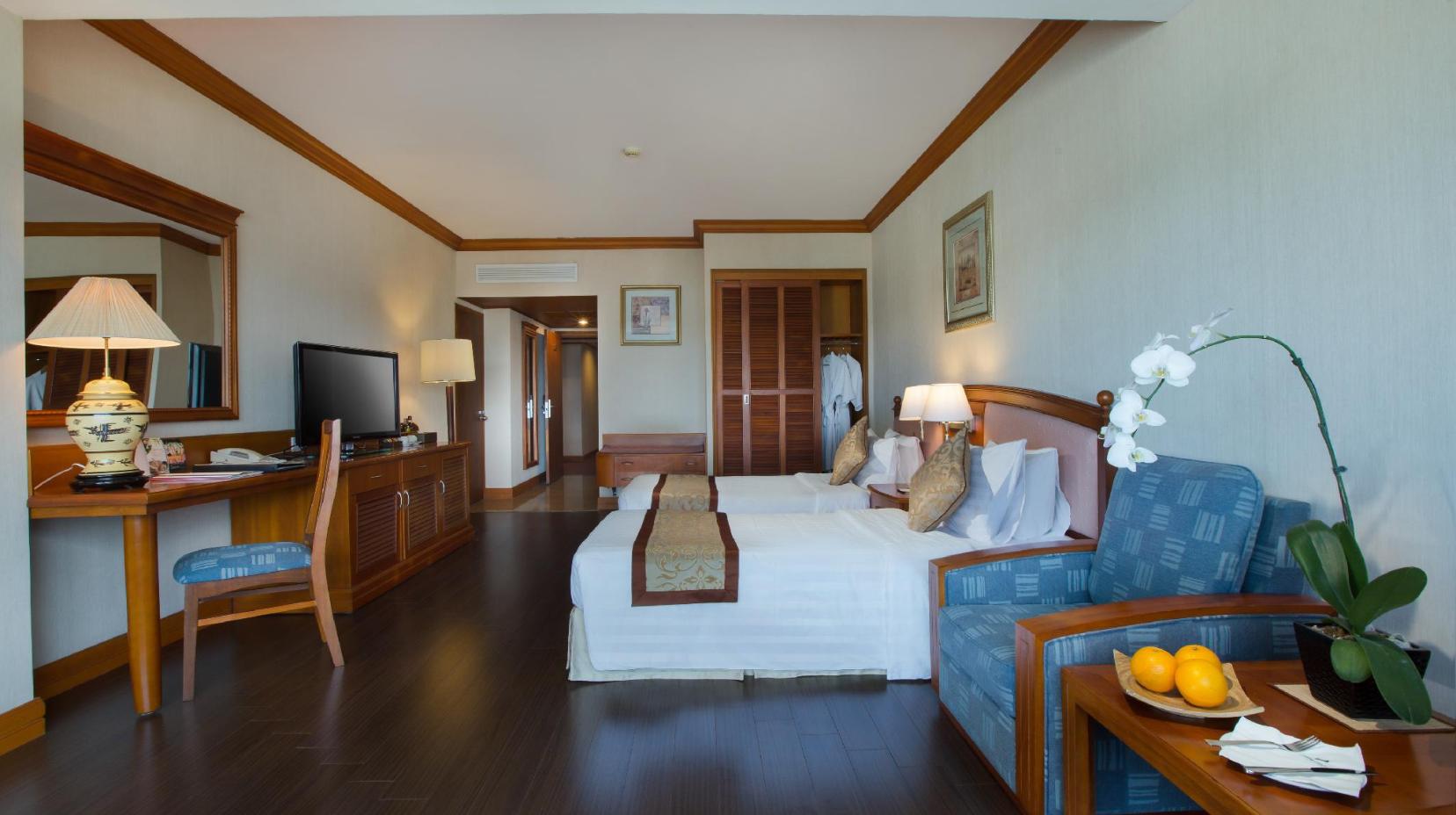 Premium Twin Room - Guestroom