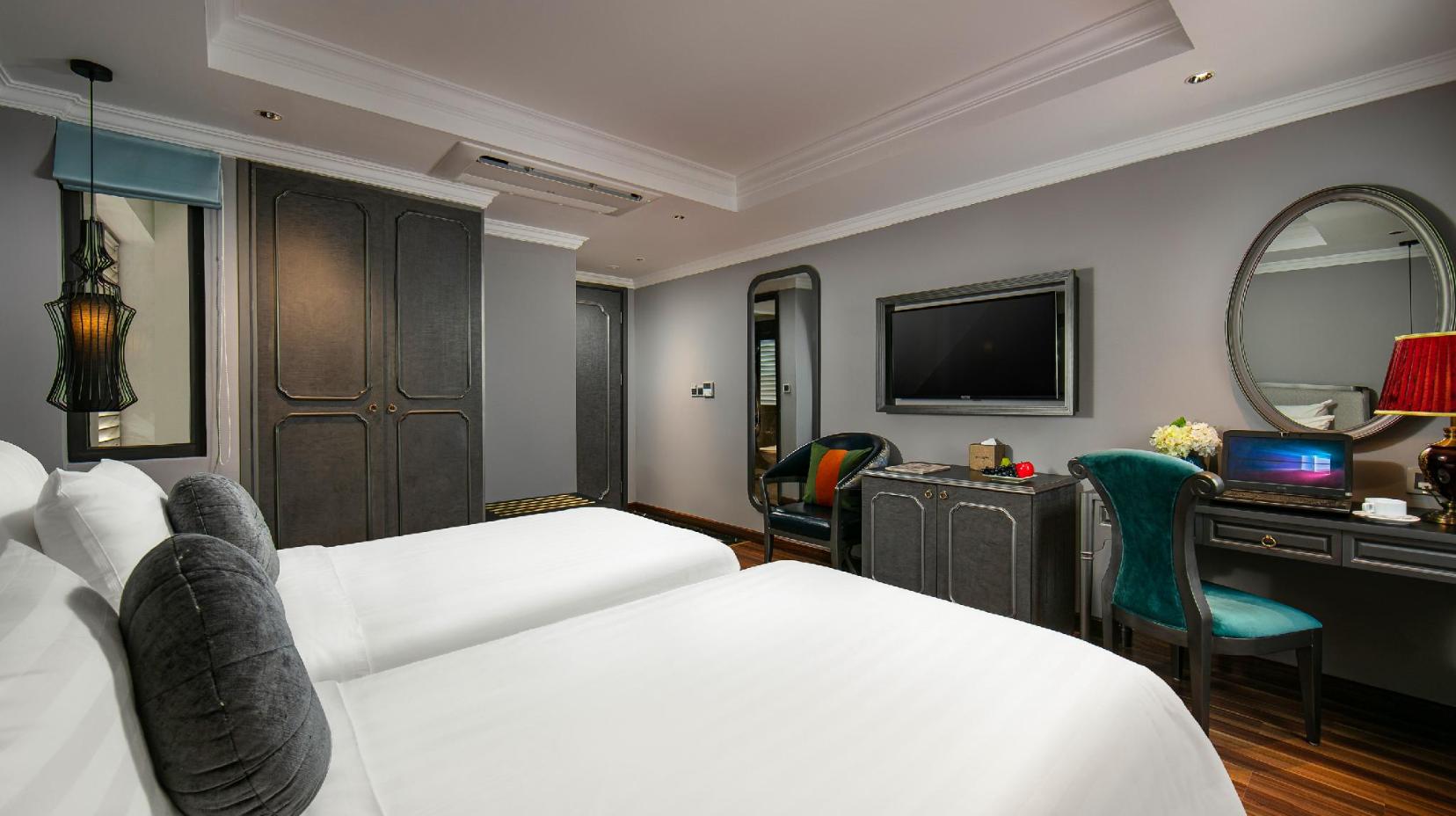 Deluxe Room with King Bed or 2 Single Beds - Guestroom