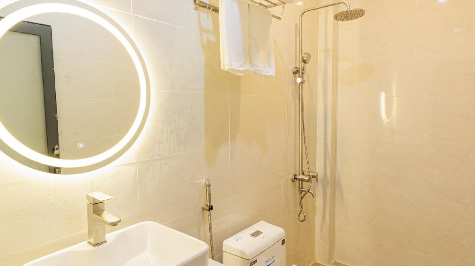 Standard Individual - Bathroom