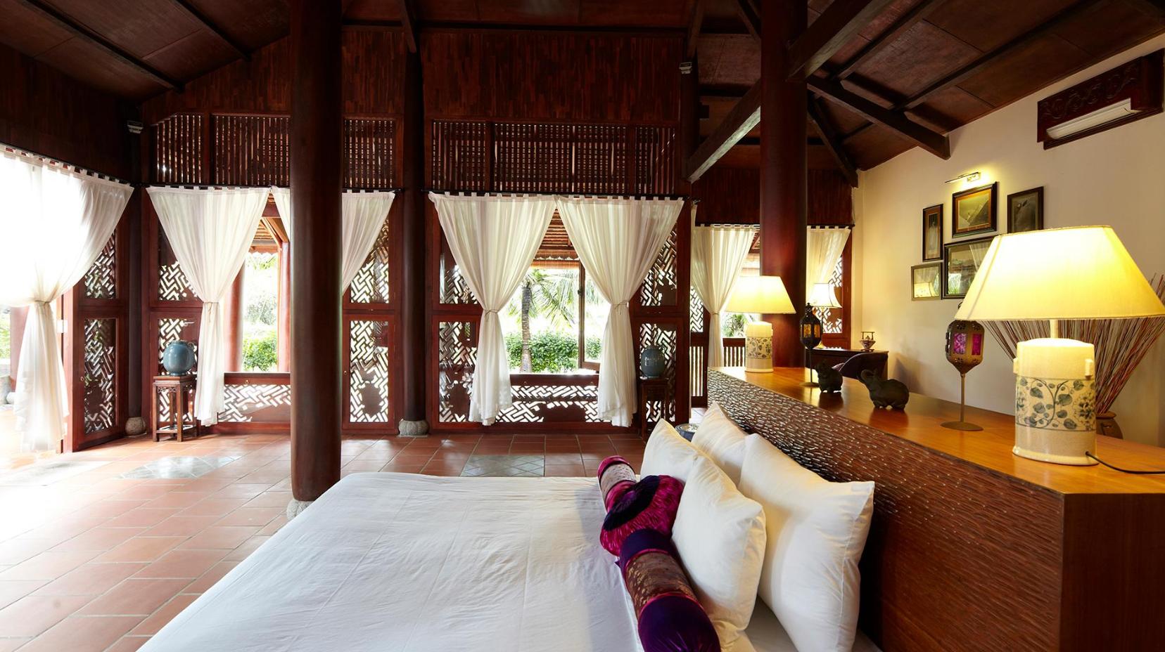 One Bedroom Pool Villa - Bed