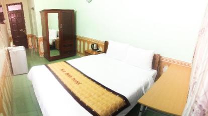 Standard Double Room - Bed