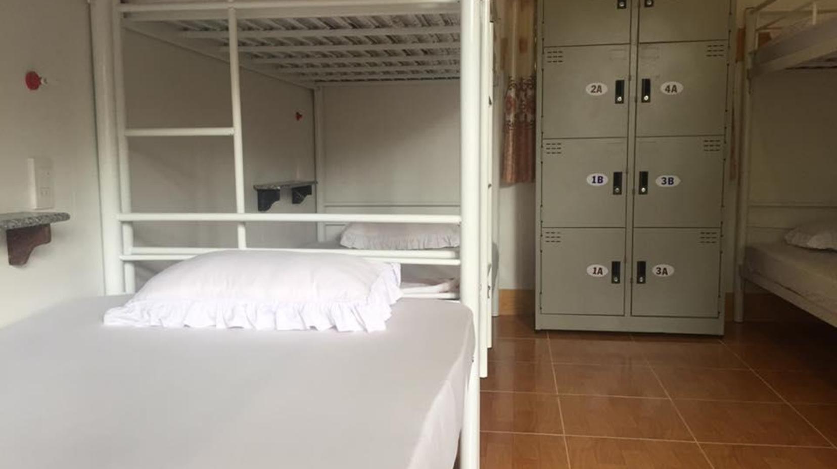 1 Bed in 8-Bed Mixed Dormitory Room