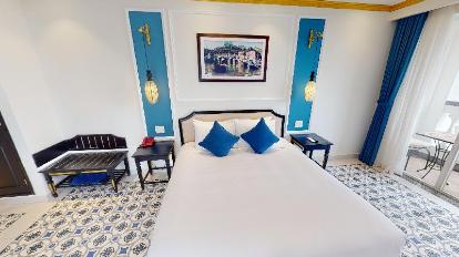 Superior Double or Twin Room with Pool View - Guestroom