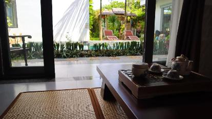 Poolside Room