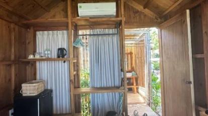 Sea View Couple Beach Hut - Bedroom