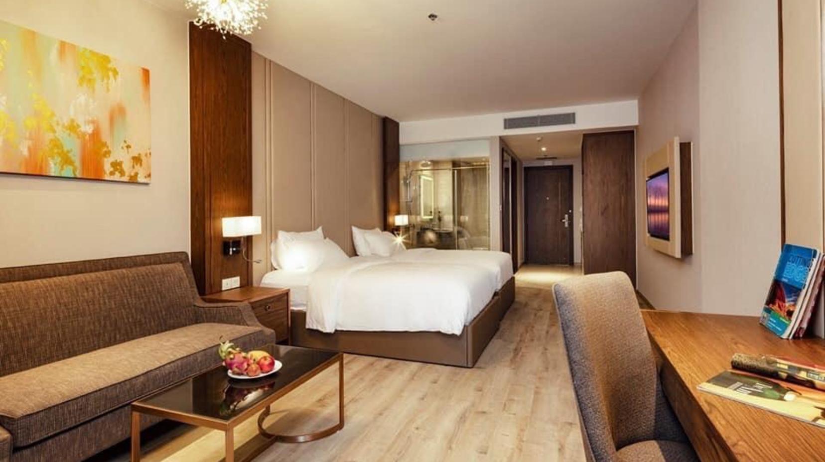 Premier Grand Room (2 Rooms) *Guaranteed adjacent rooms. - Bed